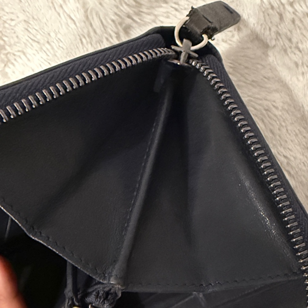 Jimmy Choo Navy Zippy Wallet with Silver Star Studs - Picture 7 of 9